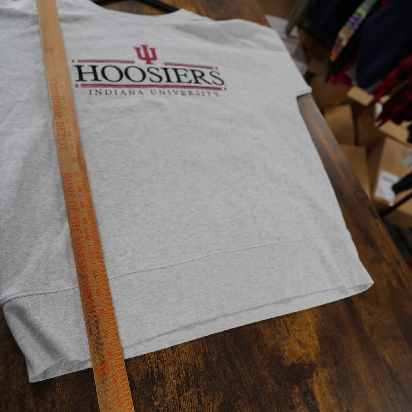 (L) Indiana University Hoosiers Champion Stitched Sweatshirt Men's L Crewneck Gray