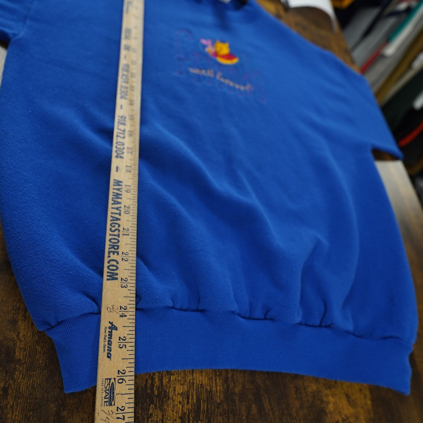 (L) Vintage Winnie the Pooh Embroidered Sweatshirt 90s Men's L Blue Piglet Disney