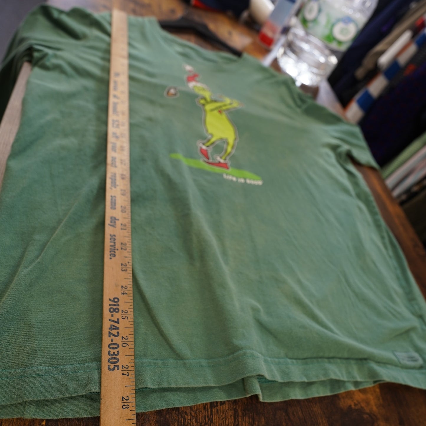 (XL) Life is Good Grinch Mulligan Hooligan Golf Long Sleeve Crusher T-Shirt Men's XL(XL)