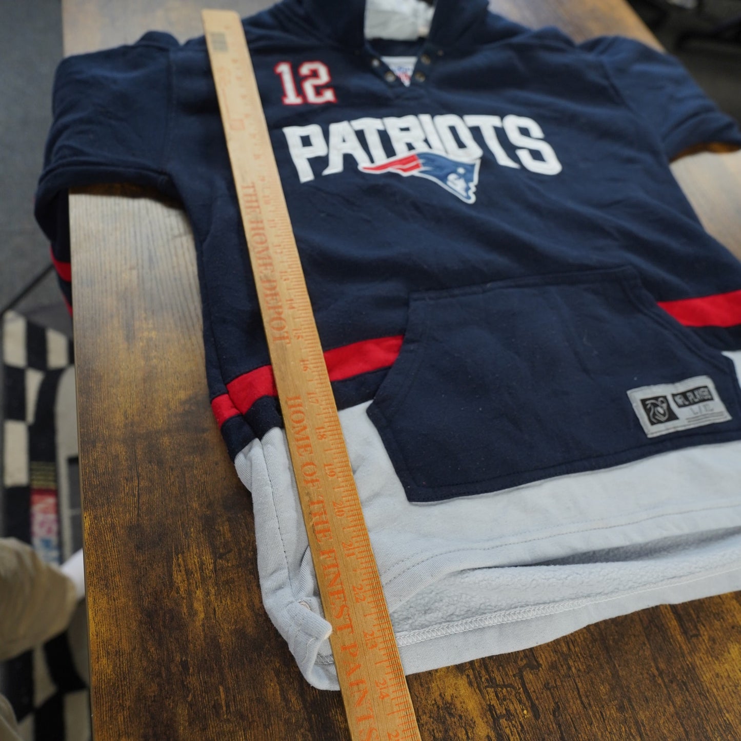 (Youth L/XL) Vintage New England Patriots Embroidered Tom Brady Hoodie Boys L/XL Blue Kids