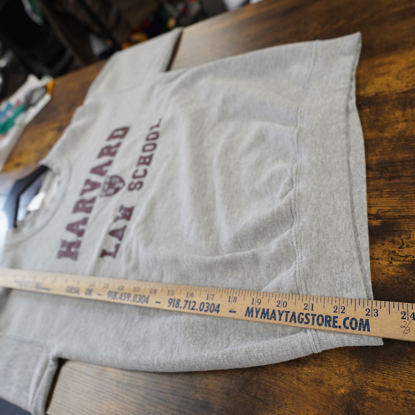 (S) Vintage Harvard Law School Crewneck Sweatshirt Men's S Gray Gildan Ivy League