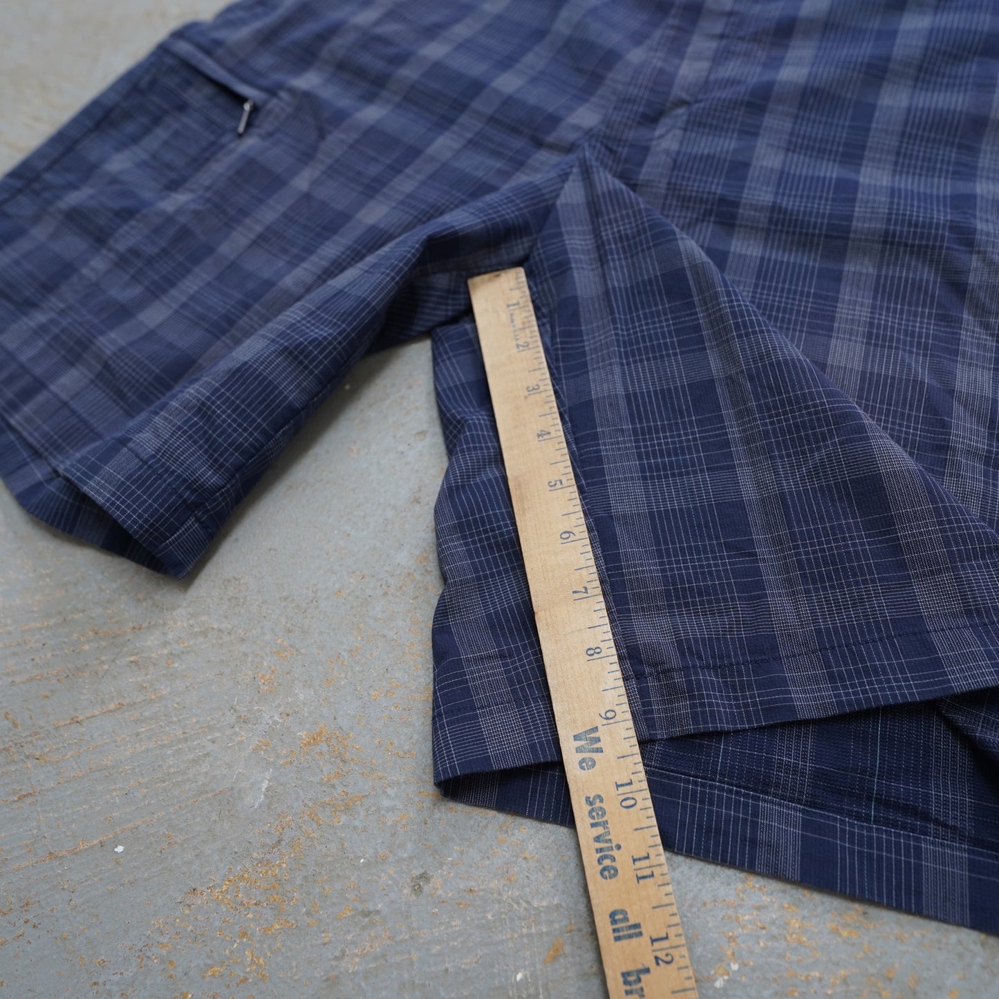 (Men's 36) Greg Norman for Tasso Elba Plaid Golf Shorts Men's Sz. 36 Navy Blue Performance