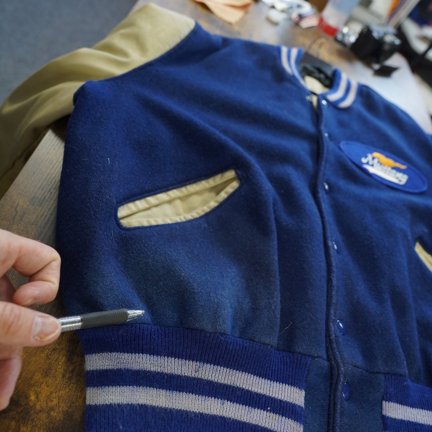 (XL) Vintage Ford Mustang DeLong Varsity Jacket Men's XL Sz. 48 Blue Tan Leather Wool