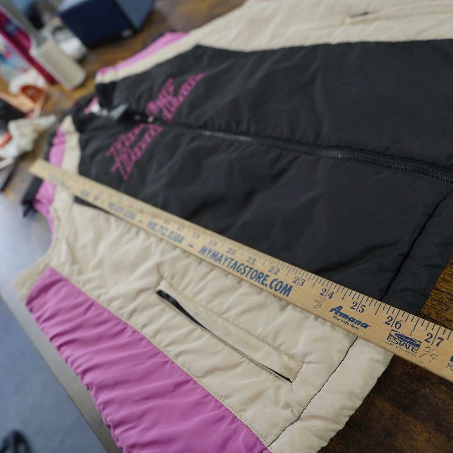 (Women's XXL) Vintage Harley Davidson Motorcycles Puffer Vest Women's 2XL Black Pink Y2K