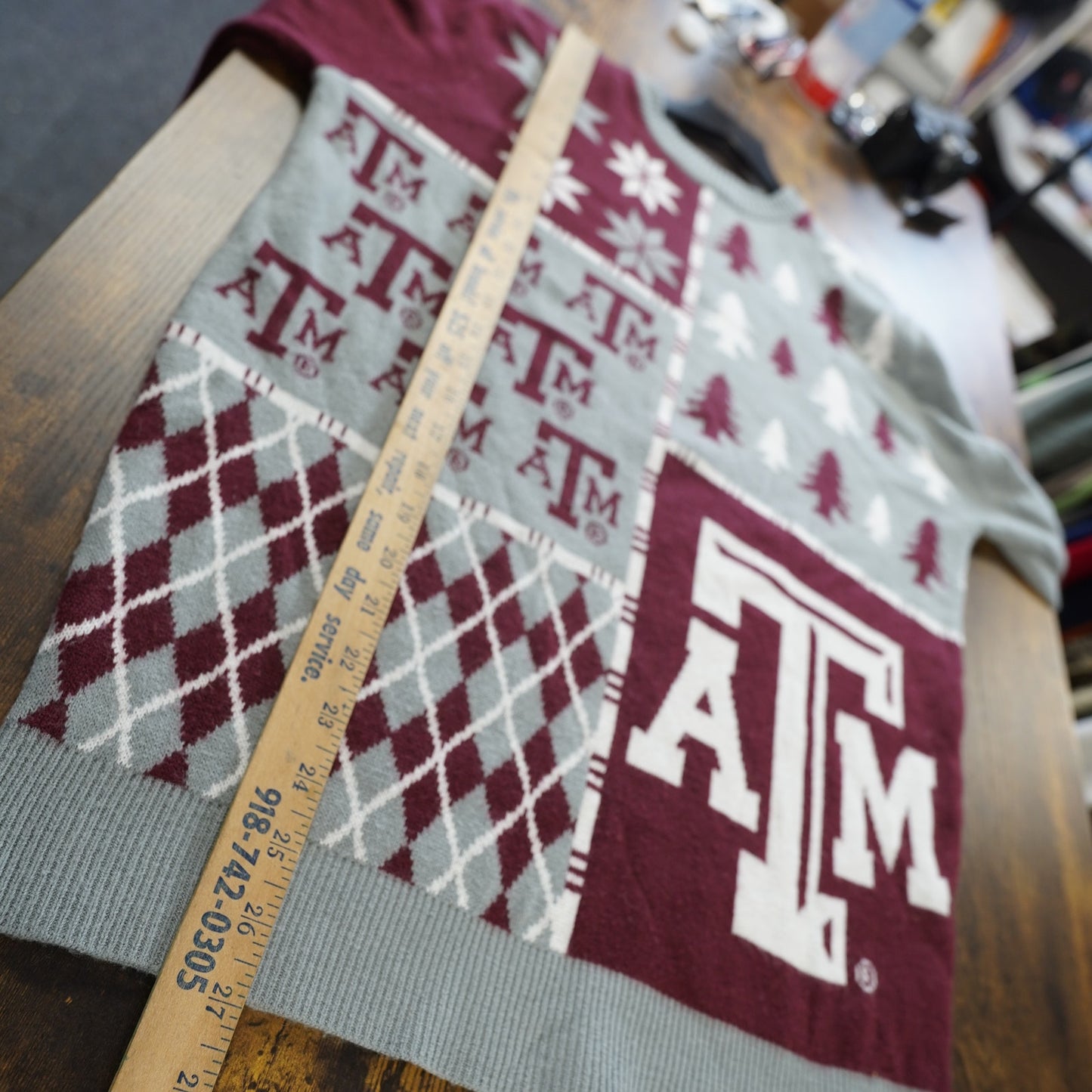 (M) Texas A&M Aggies Knit Christmas Sweater Men's M Maroon Gray ATM