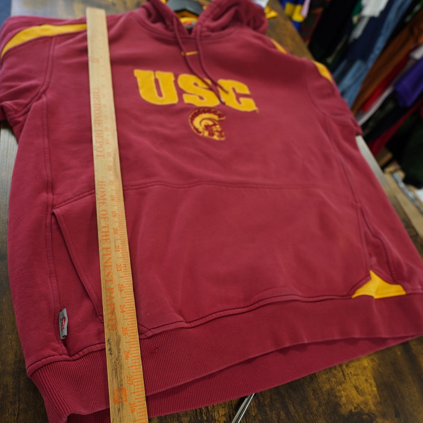 (XL) Vintage USC Trojans Team Nike Center Swoosh Hoodie Men's XL Red Stitched