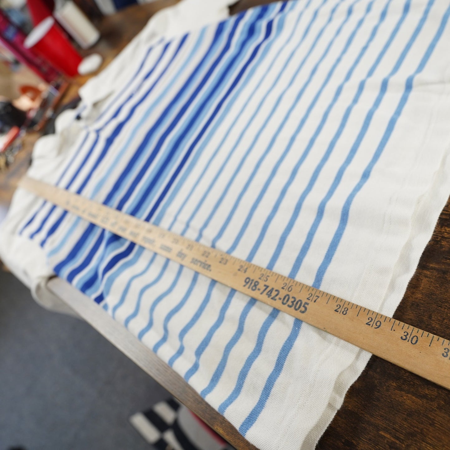 (XL) Vintage Avirex Y2K Striped Polo Shirt Men's XL Blue 2000s Streetwear Hip Hop