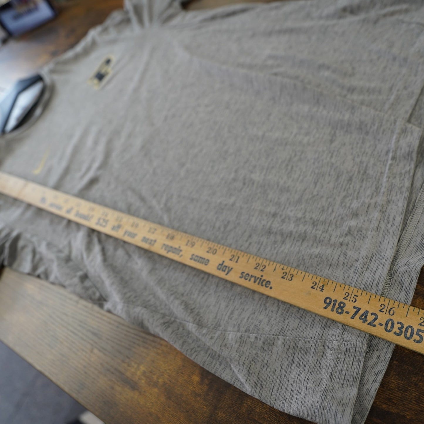 (M) Nike University of Purdue Boiler Maker Dri-Fit AThletic T-Shirt Men's M Gray