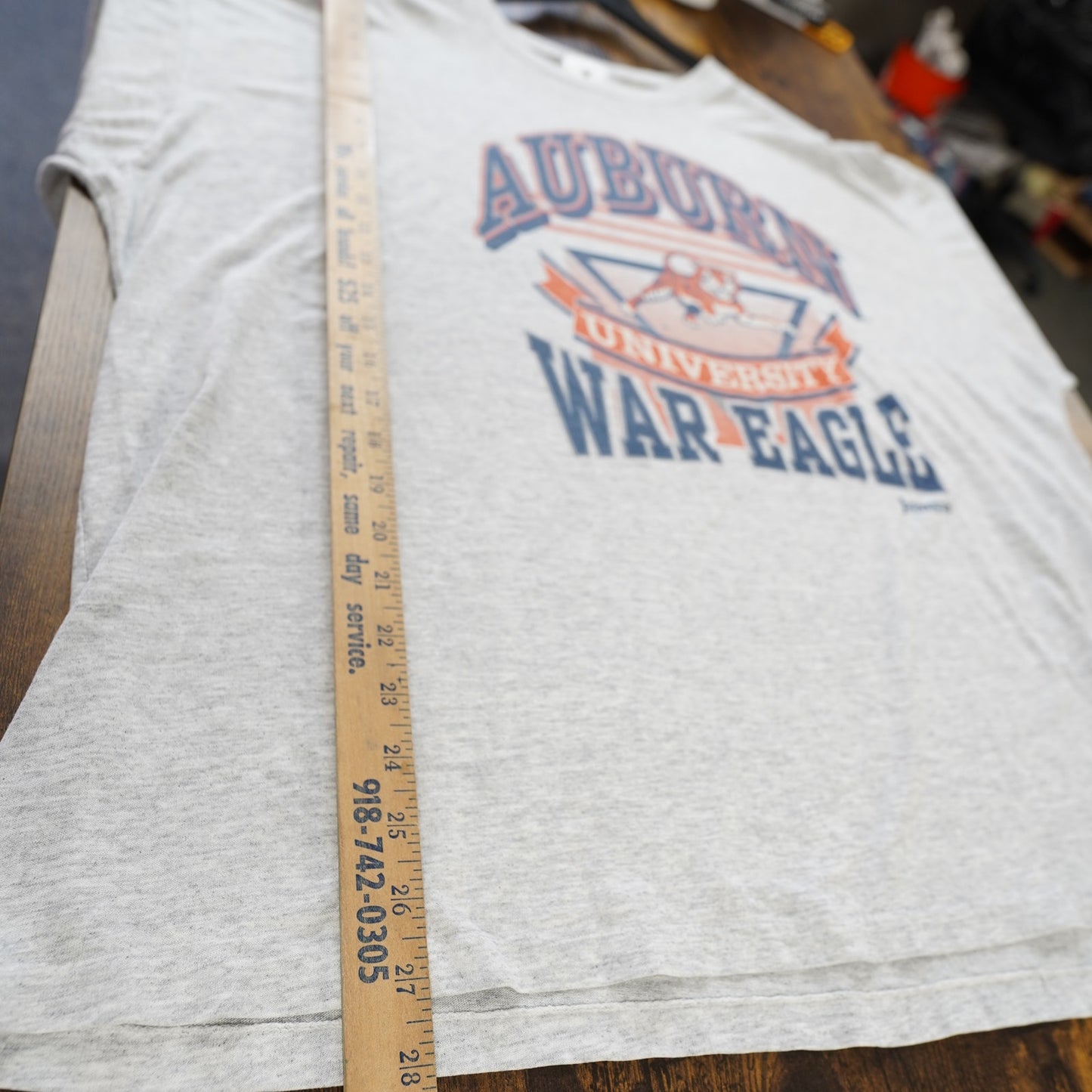 (XXL) Vintage Auburn Tigers War Eagle Josteen's T-Shirt Men's XXL Heather Gray 90s