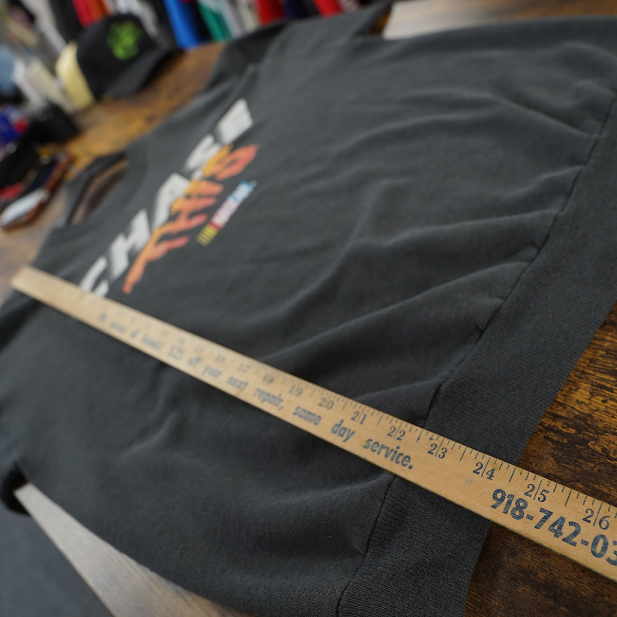 (XL) Vintage NASCAR Chase This Sweatshirt Black XL Racing 90s Hanes Activewear