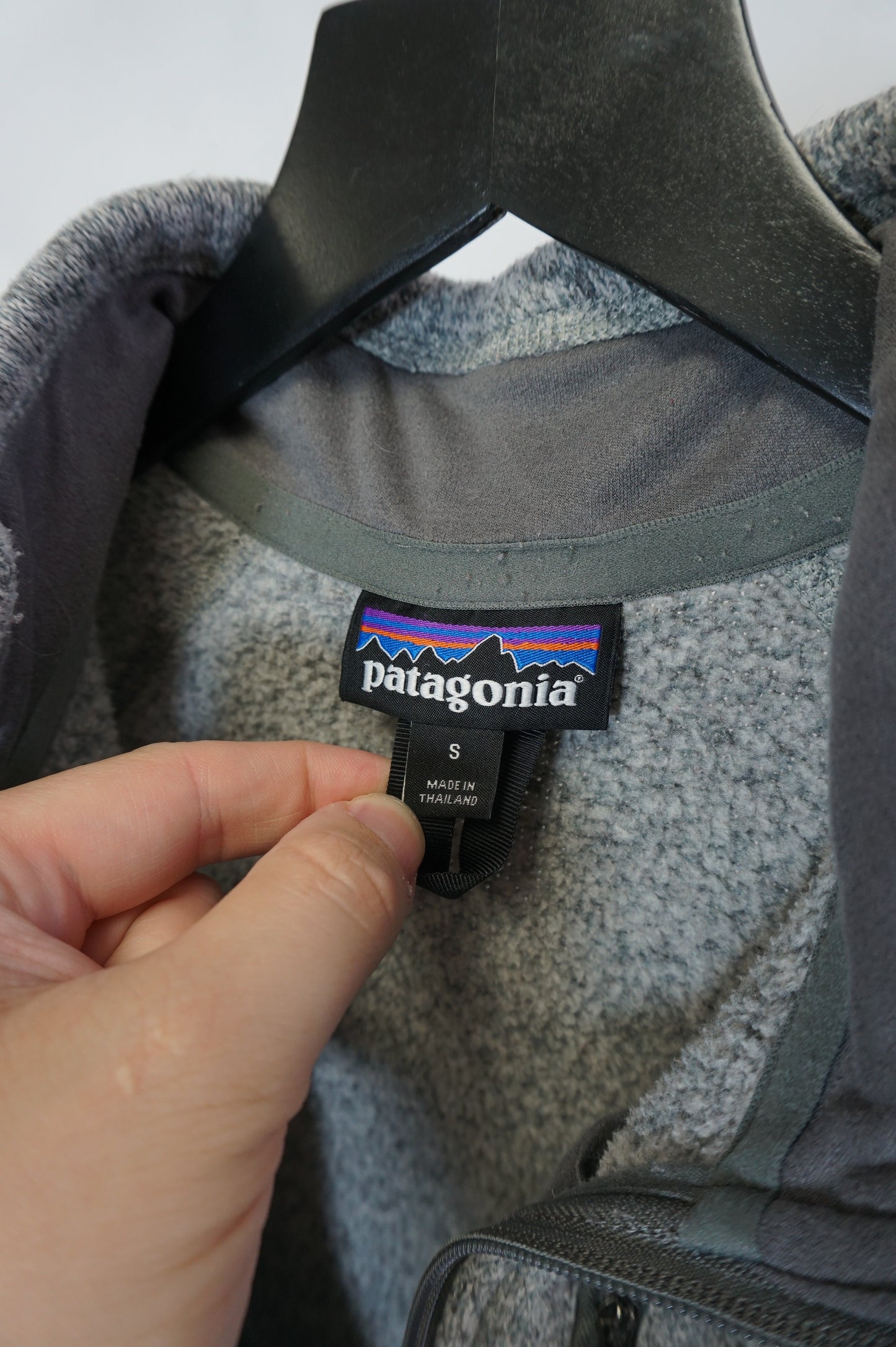 (S) Patagonia Grey Quarter Zip Fleece Sweater