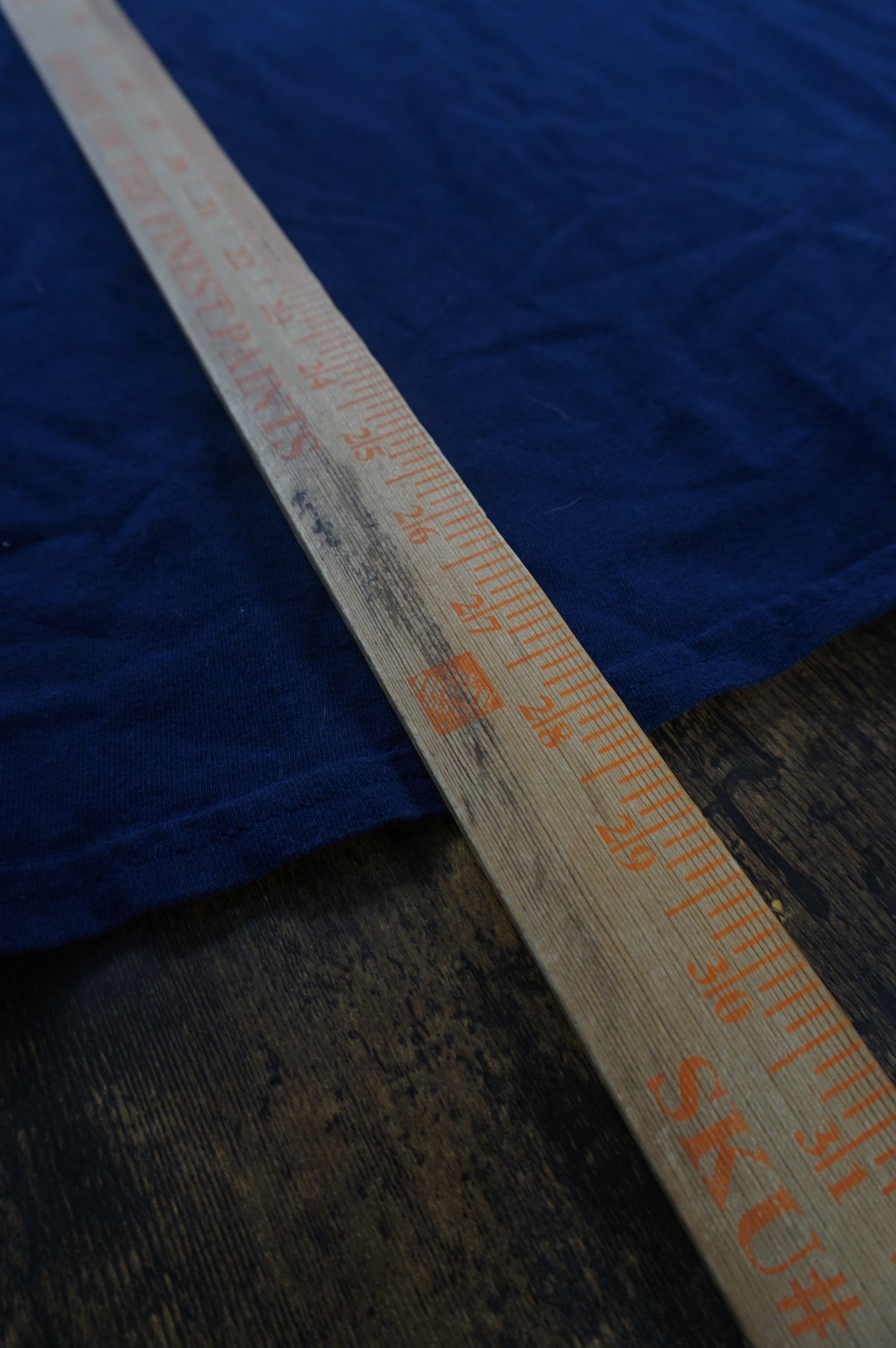 (L) The Grinch LS Bootleg Nike T-Shirt