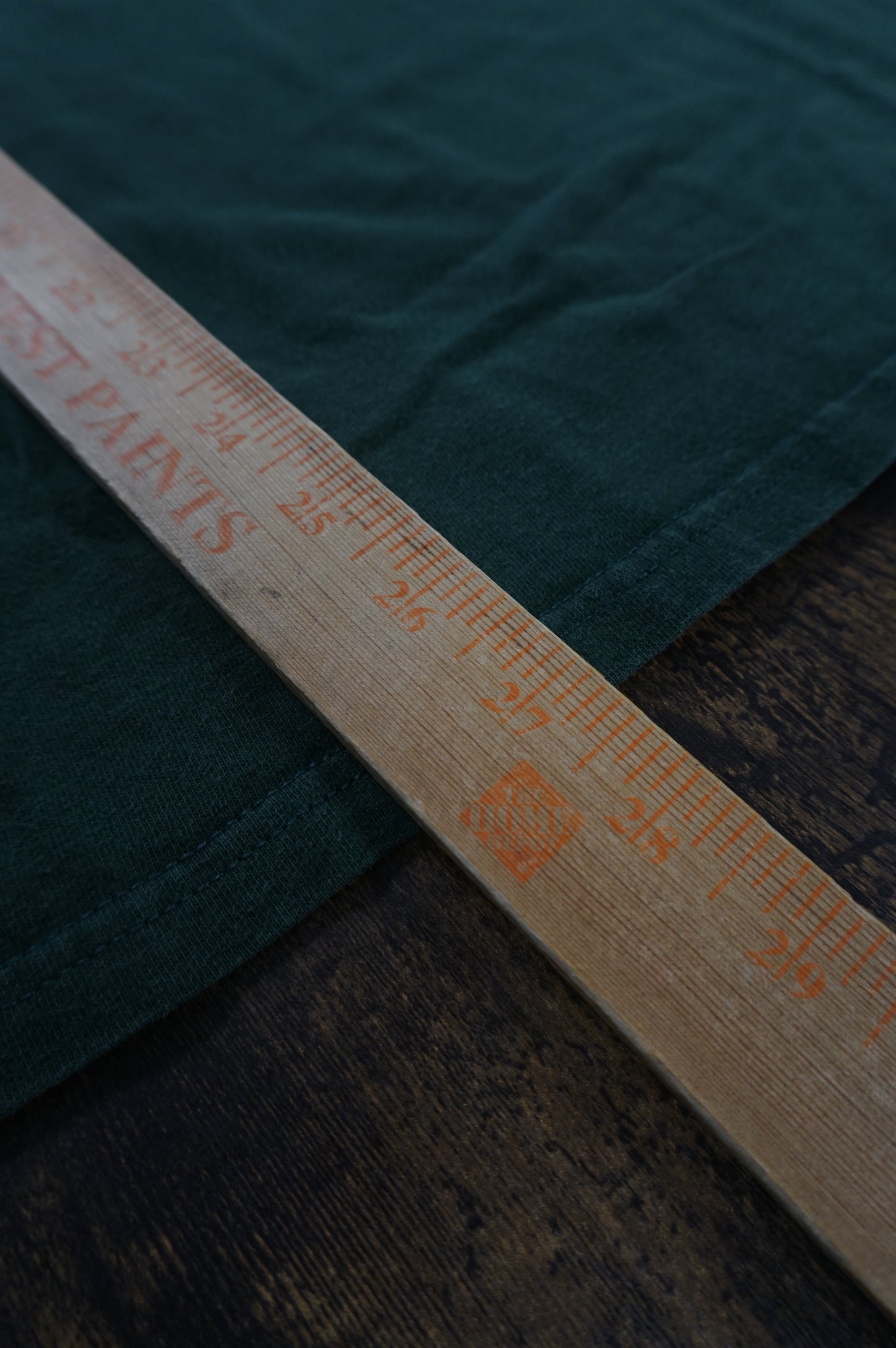 (L) Don't Be A Grinch T-Shirt