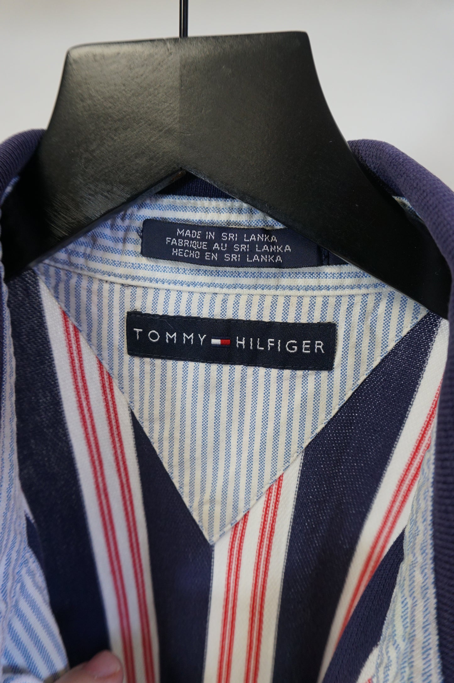 (M/L) Tommy Hilfiger Vtg Striped Polo Shirt
