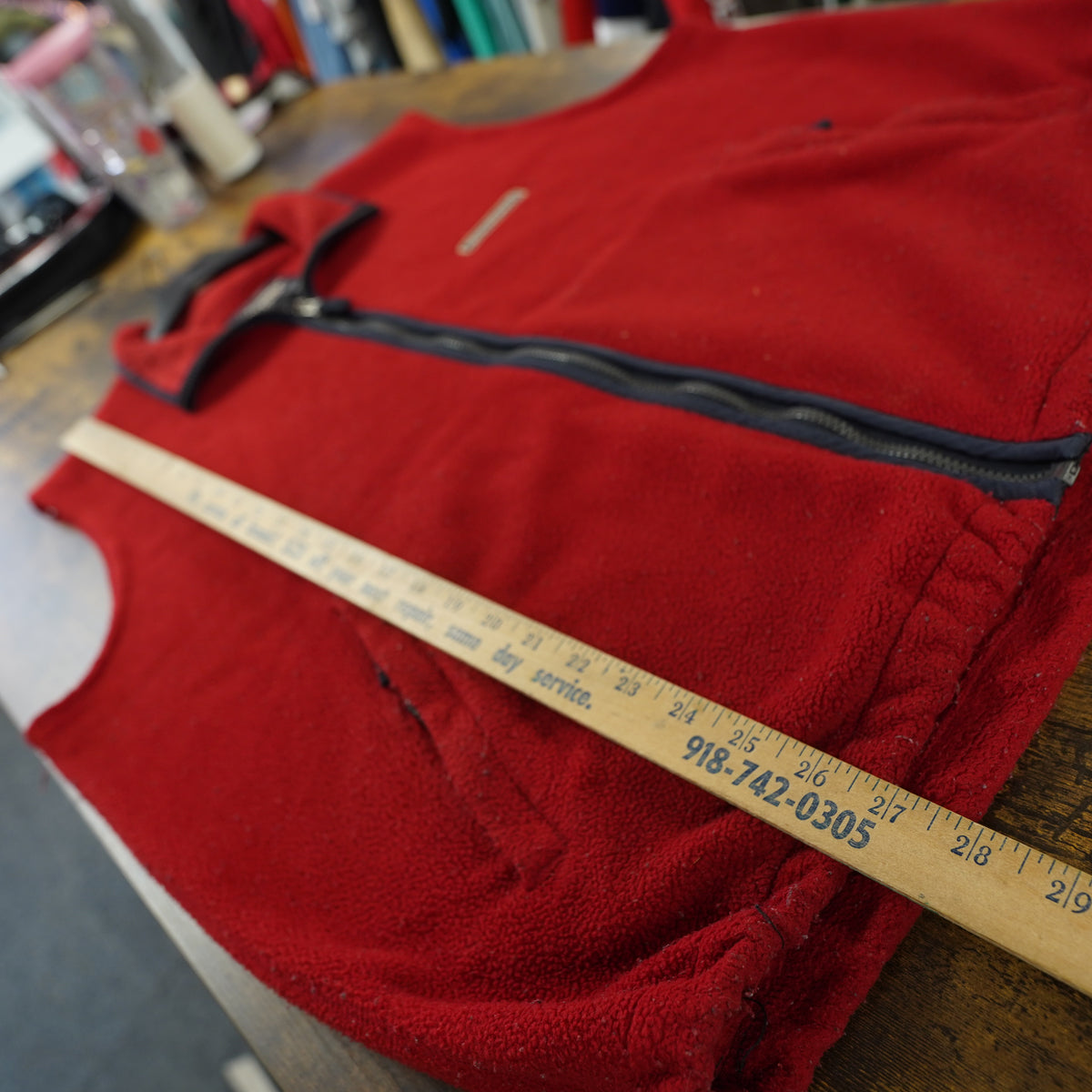 (XL) Vintage Abercrombie and Fitch Red Fleece Vest Full Zip Y2K 2000s Mens XL
