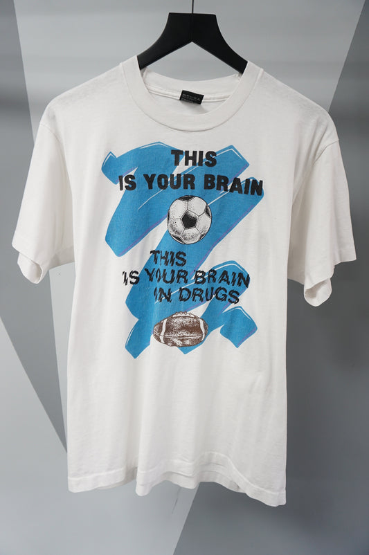 (L/XL) Vtg This Is Your Brain On Drugs Single Stitch Soccer T-Shirt