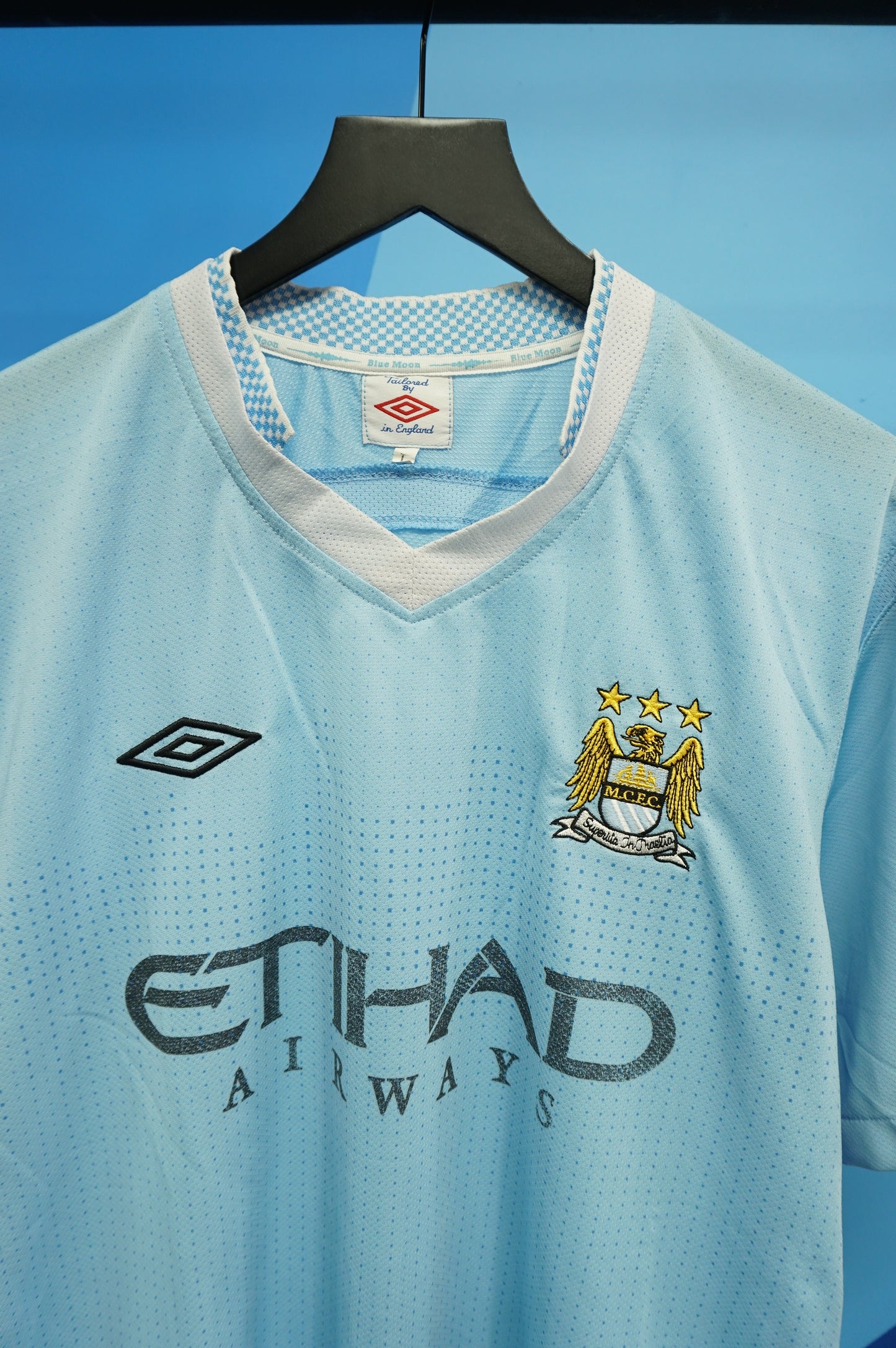 (L) Tailored In England Manchester City Jersey