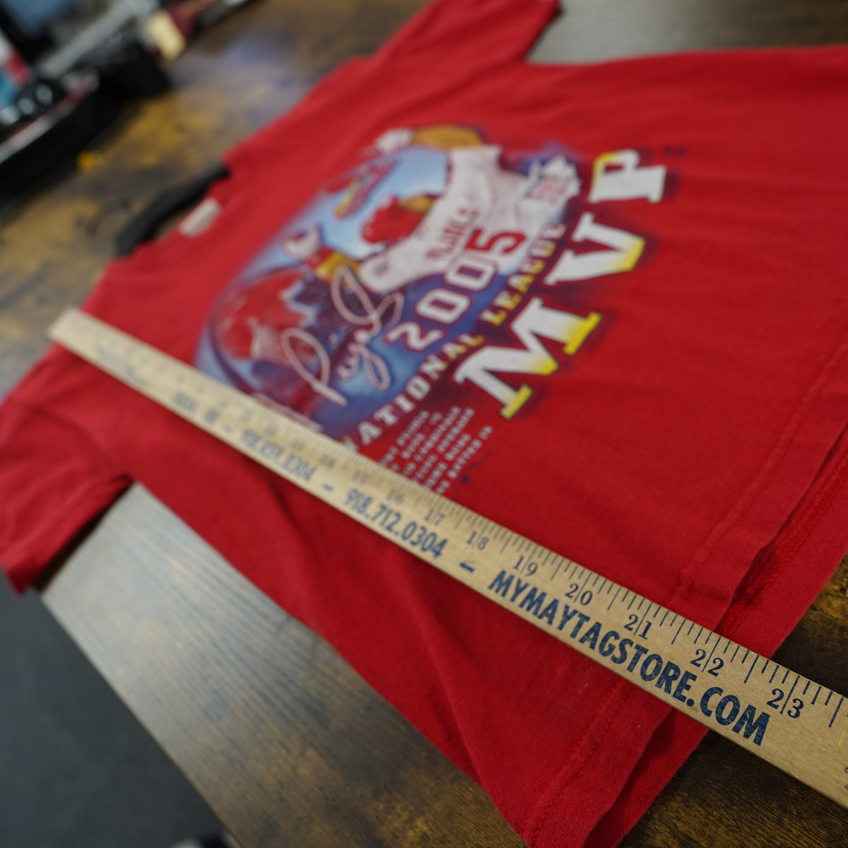 (Kids L) Vintage 2000s Albert Pujols St Louis Cardinals 2005 Red Boys L T-Shirt
