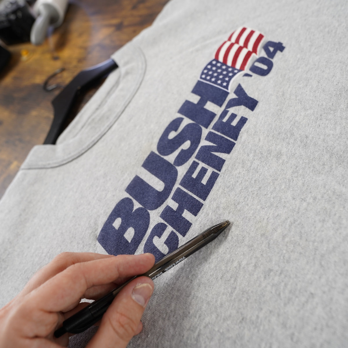 (XL) Vintage George Bush Cheney 2004 Political Sweatshirt Y2K Retro Gray Crewneck XL