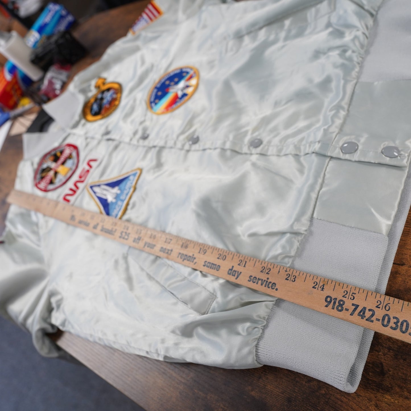 (L) Vintage 1970s Nasa Johnson Space Center Patchwork Satin Jacket Men's L Silver