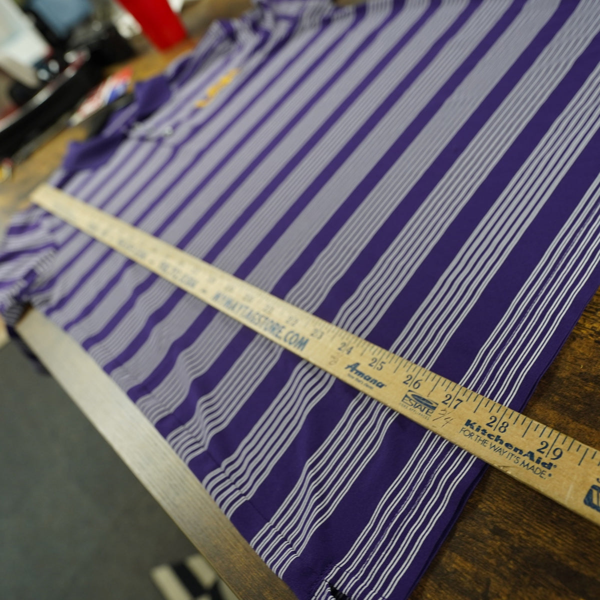 (M) LSU Tigers Embroidered Striped Performance Polo Shirt Mens M Purple White NCAA