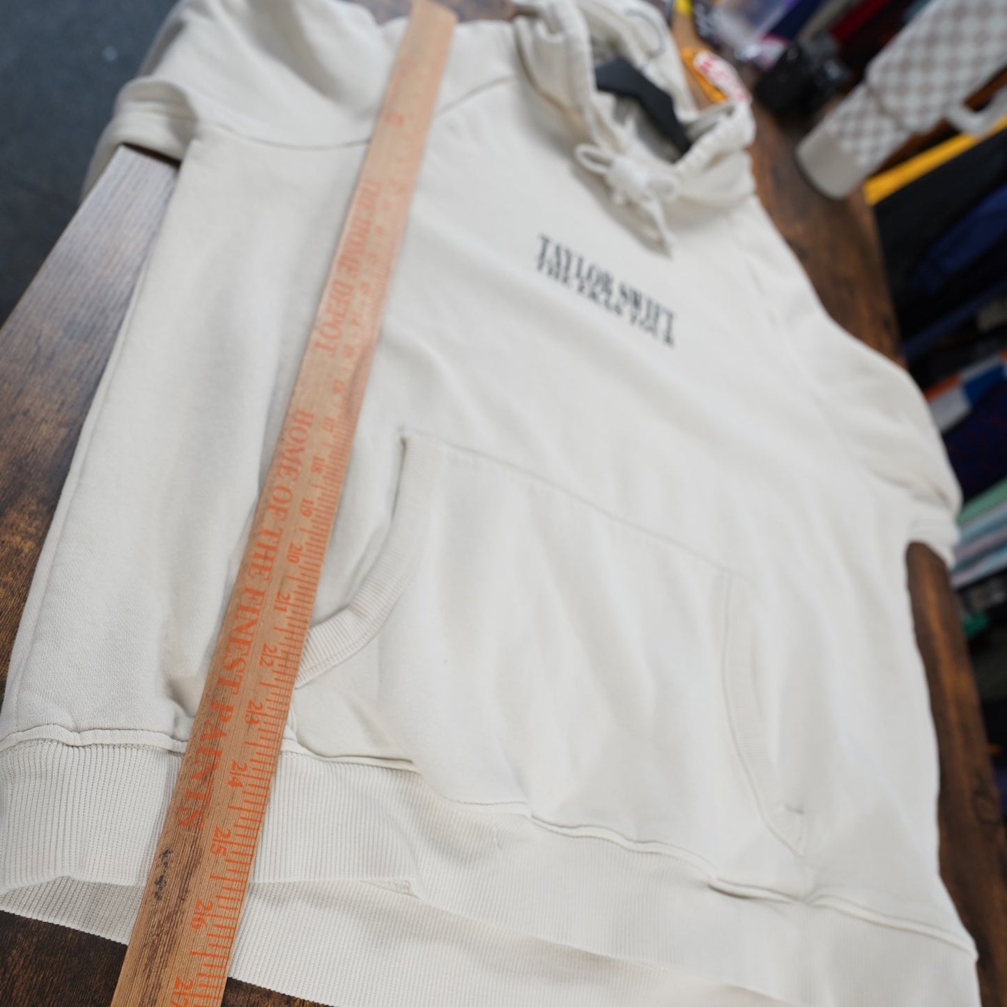 (Women's S) Taylor Swift The Eras Tour Official Photo Collage Hoodie Womens S Cream Oversize