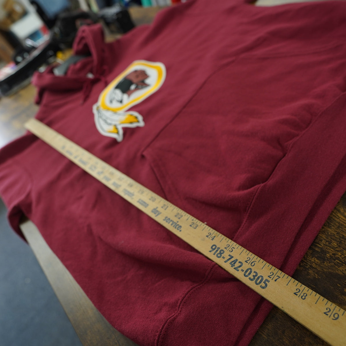 (L) Vintage Washington Redskins Embroidered Team NFL Hoodie Mens L Maroon Sewn Retro