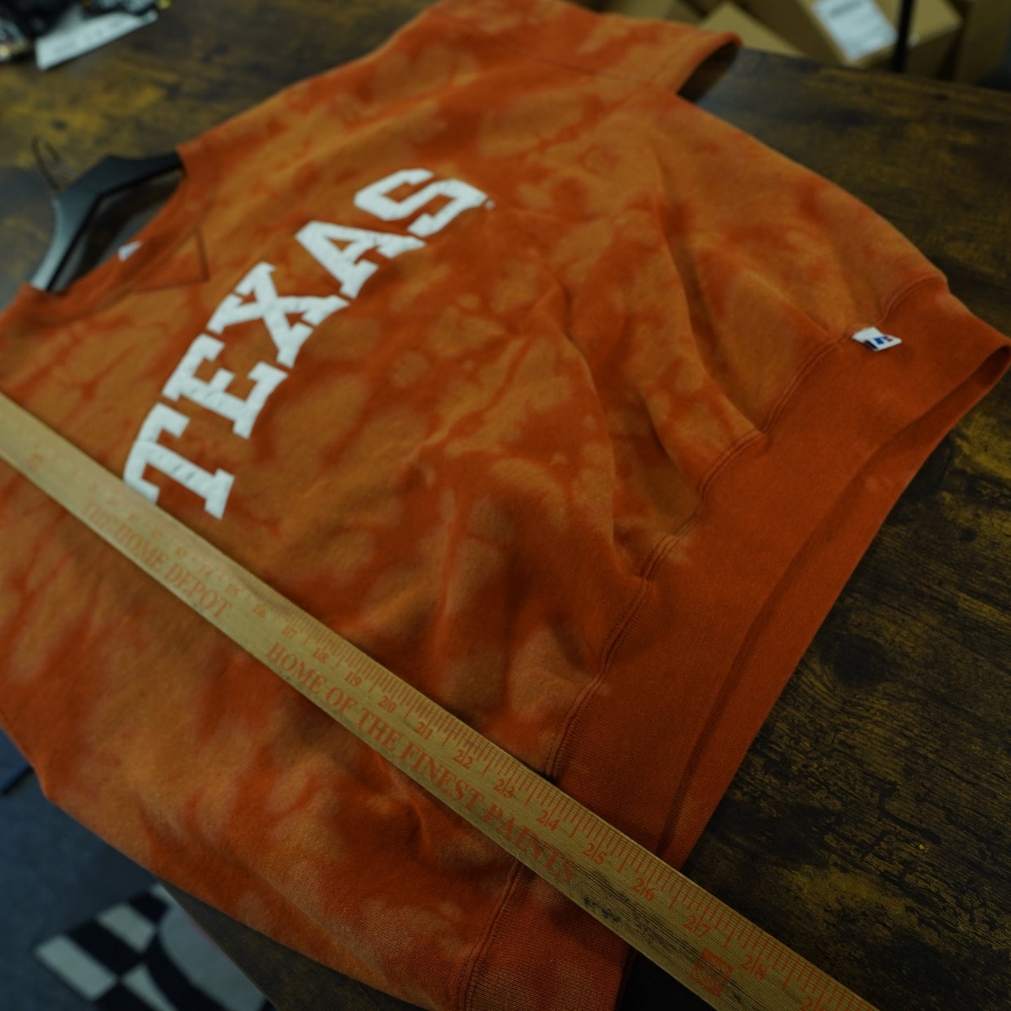 (XL) University of Texas Vintage Russell Athletic Sweatshirt Mens XL Orange Longhorn