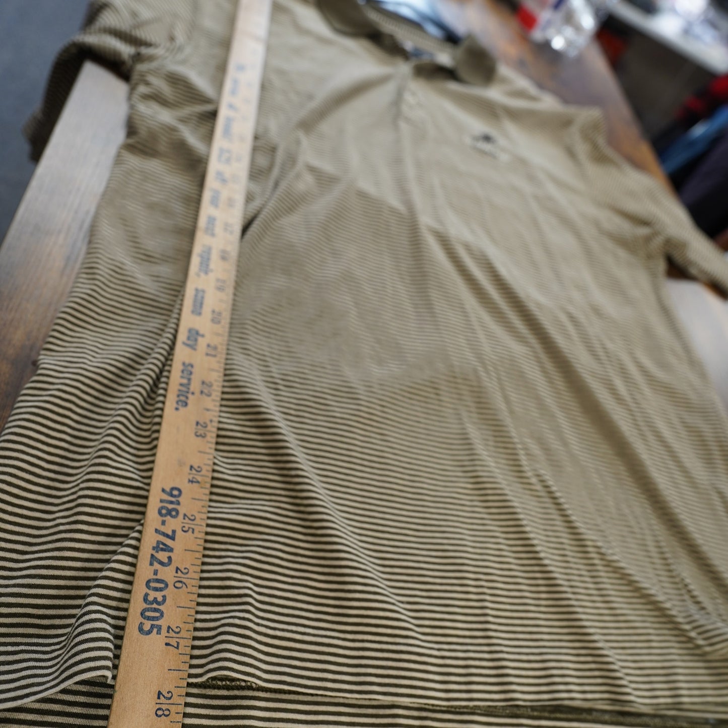 (L) Vintage Tiger Woods Nike Striped Golf Polo Shirt Men's L Brown Tan Preppy