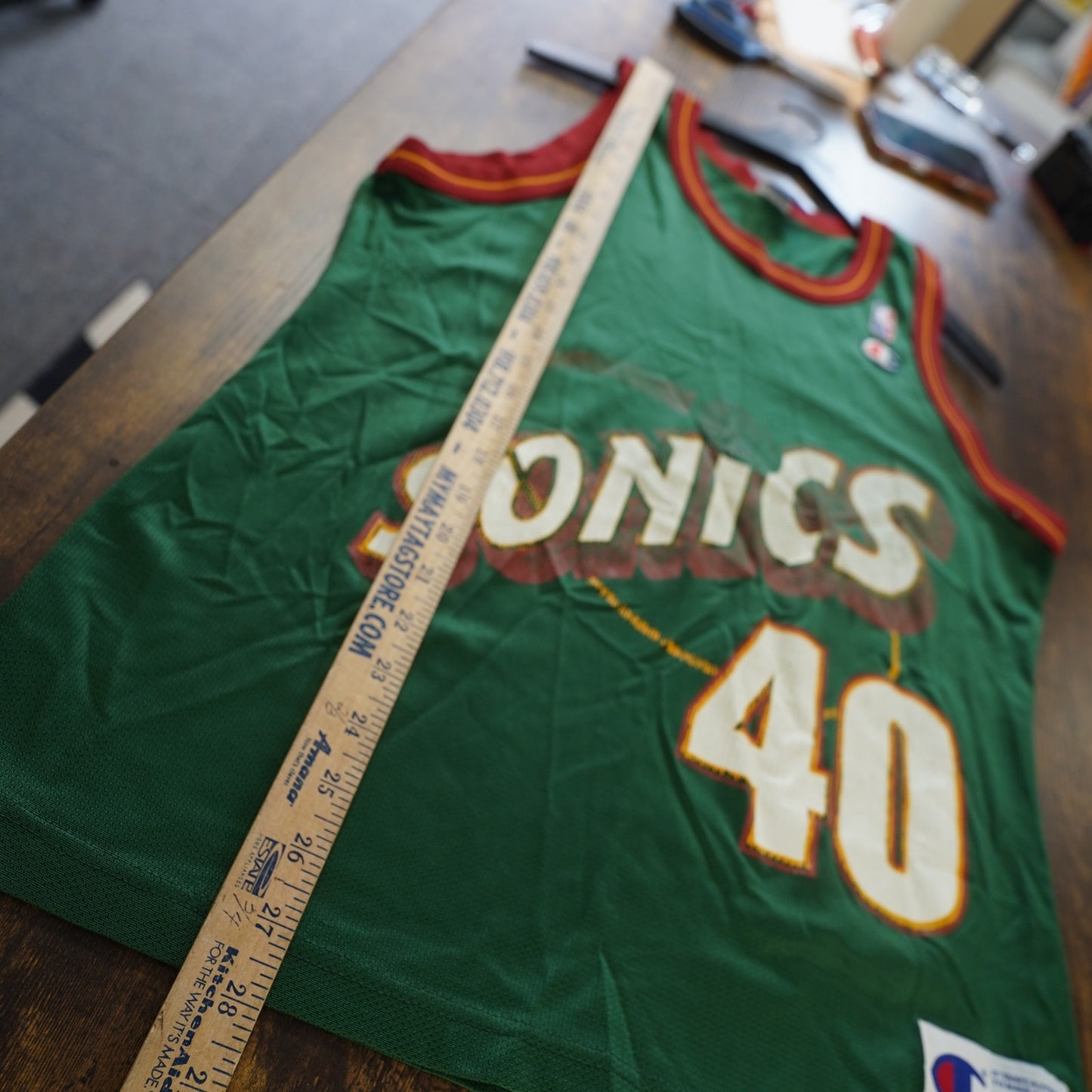 (M) Vintage Shawn Kemp Seattle Super Sonics Champion Basketball Jersey Mens M Sz 40
