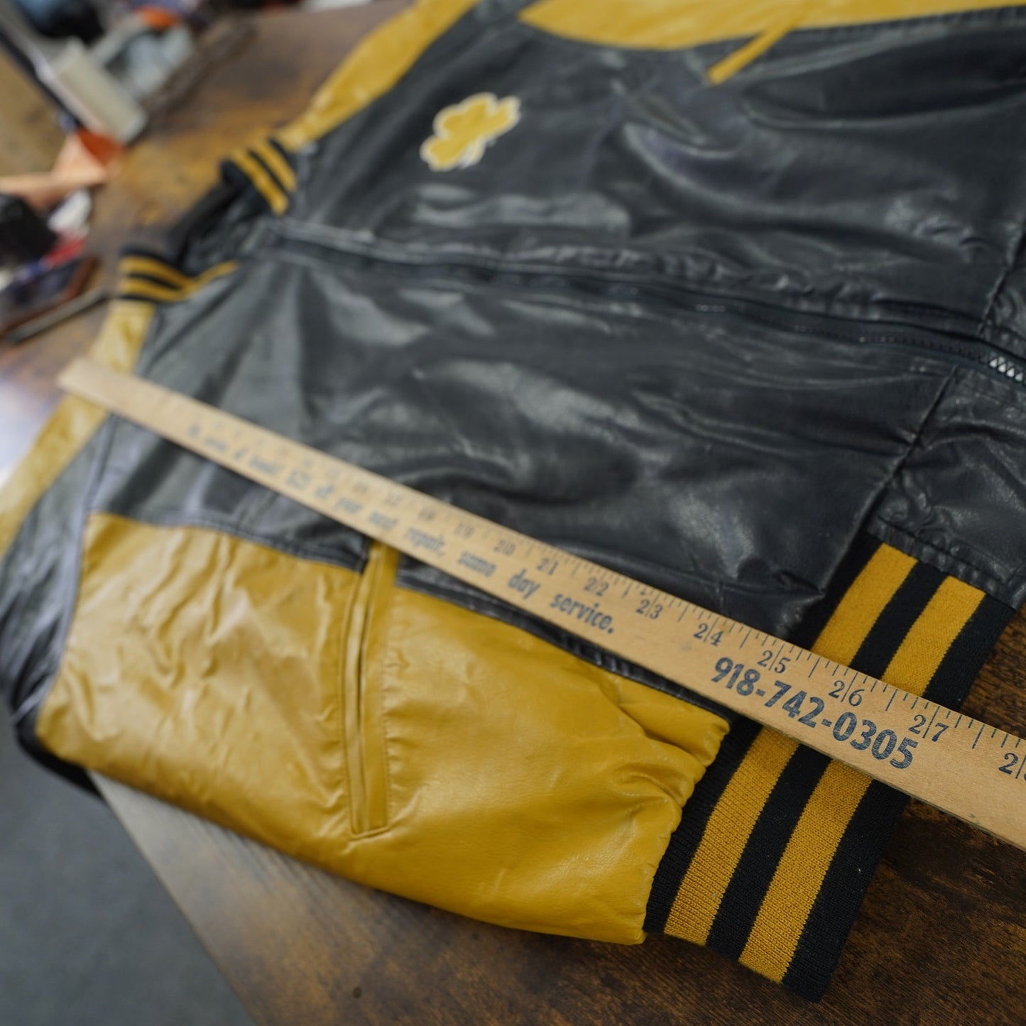 (L) Vintage Notre Dame Fighting Irish Leather Varsity Jacket Men's L Navy Gold Retro