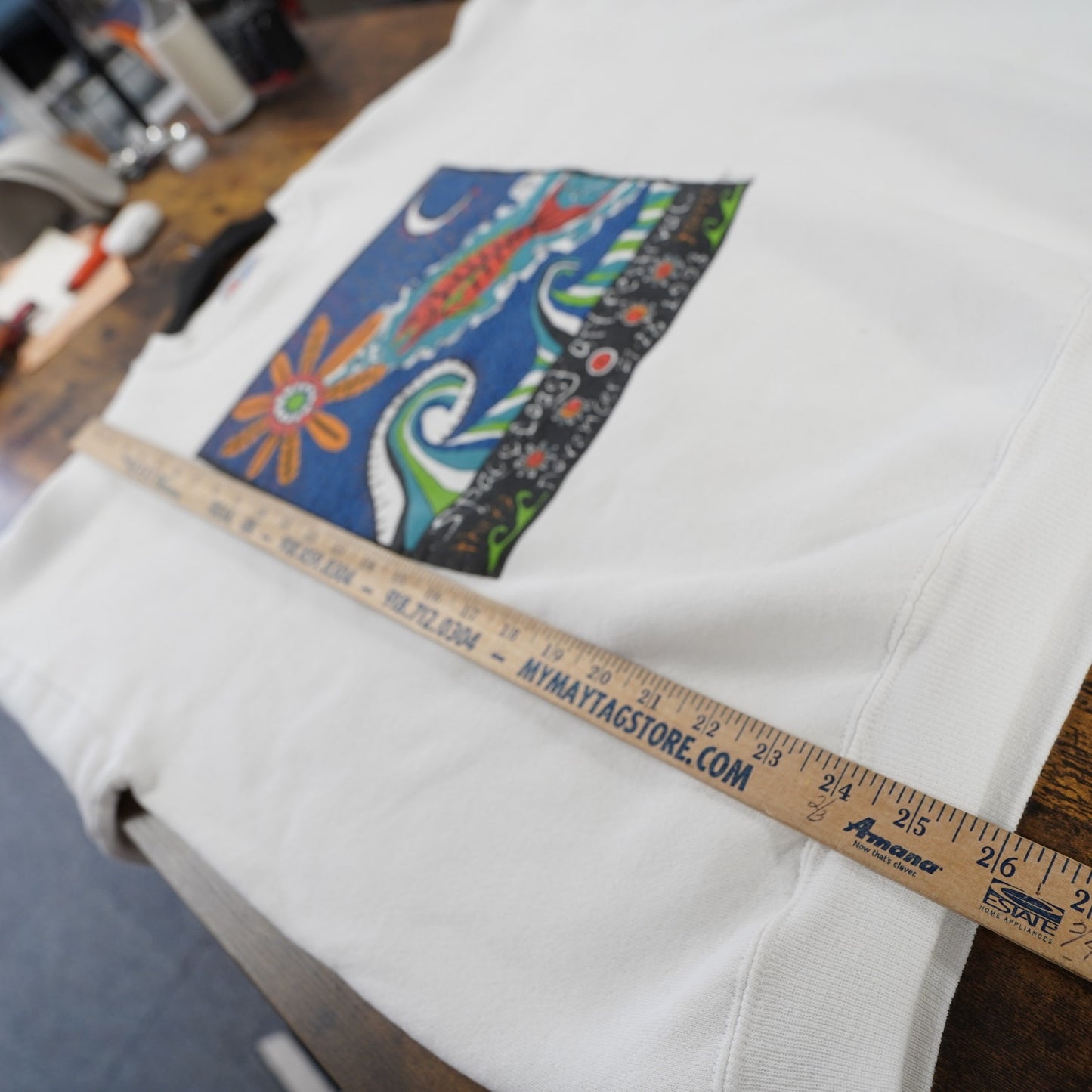 (XL) Vintage 90s Art Festival Nature Crewneck Sweatshirt Men's XL White Fish Retro