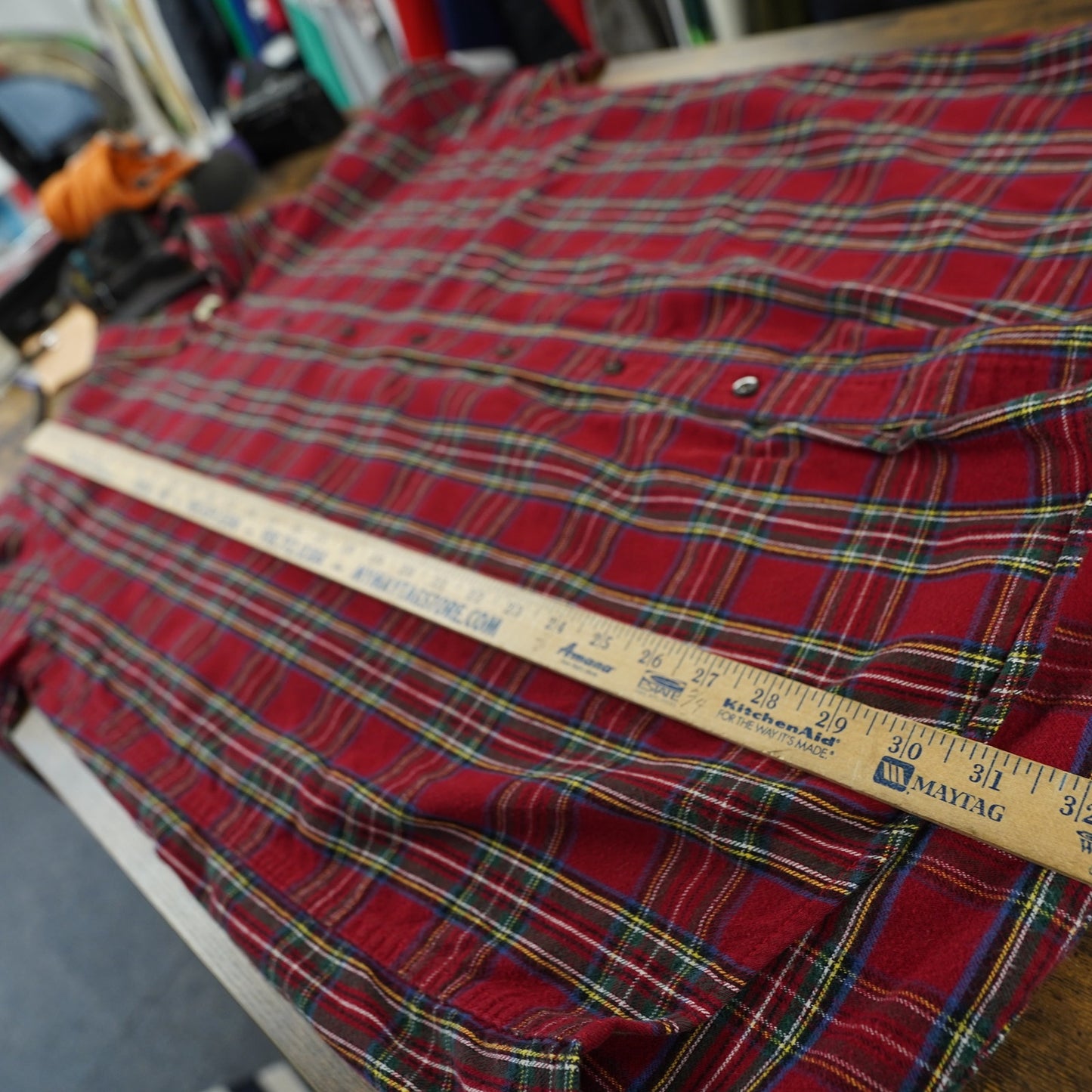 L.L. Bean Vintage Plaid Flannel Button Up Shirt Men's L Tall Red Tartan Field