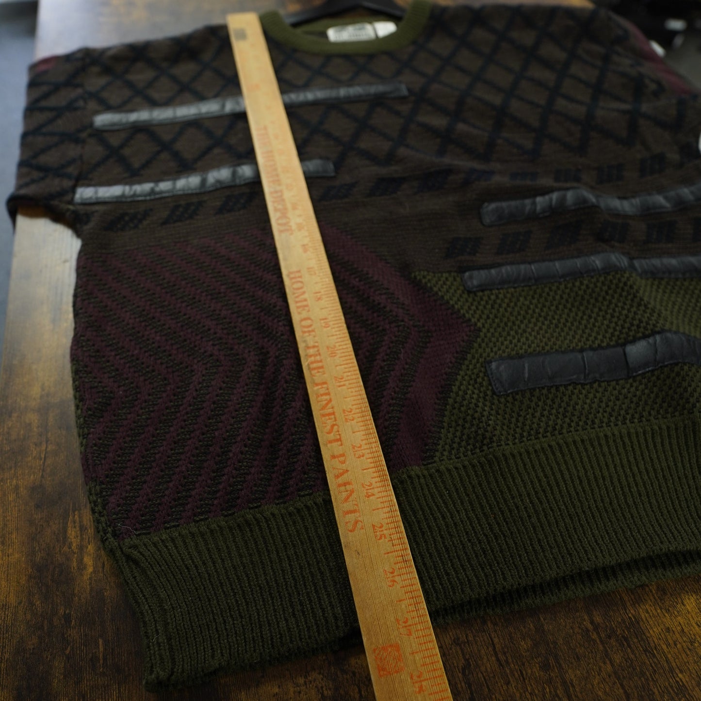 (M) Vintage City Streets 90s Knit Sweater Men's M Pullover Red Green Retro