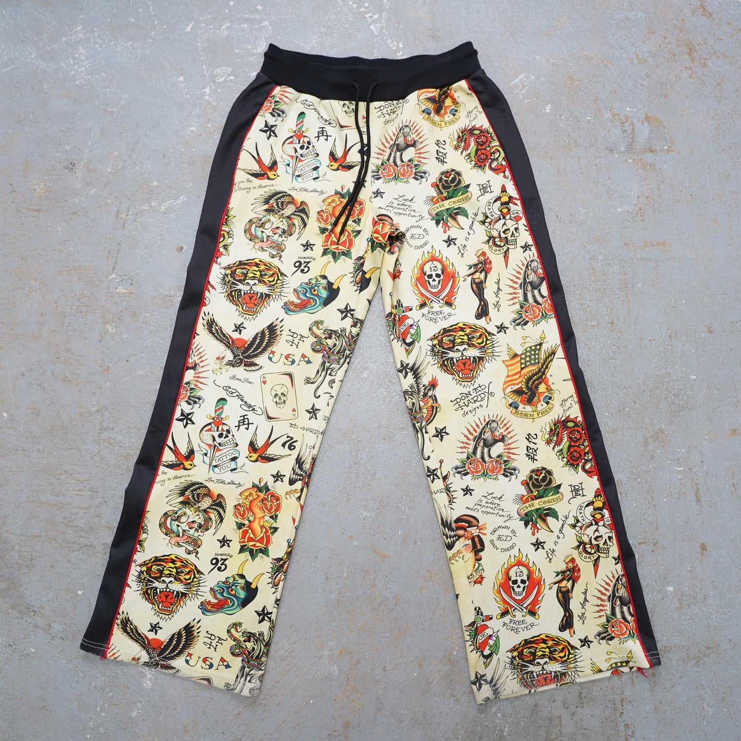 (Women's S) Ed Hardy Flashboard Tattoo Print Track Pants Women's S Y2K 2000s Multicolor