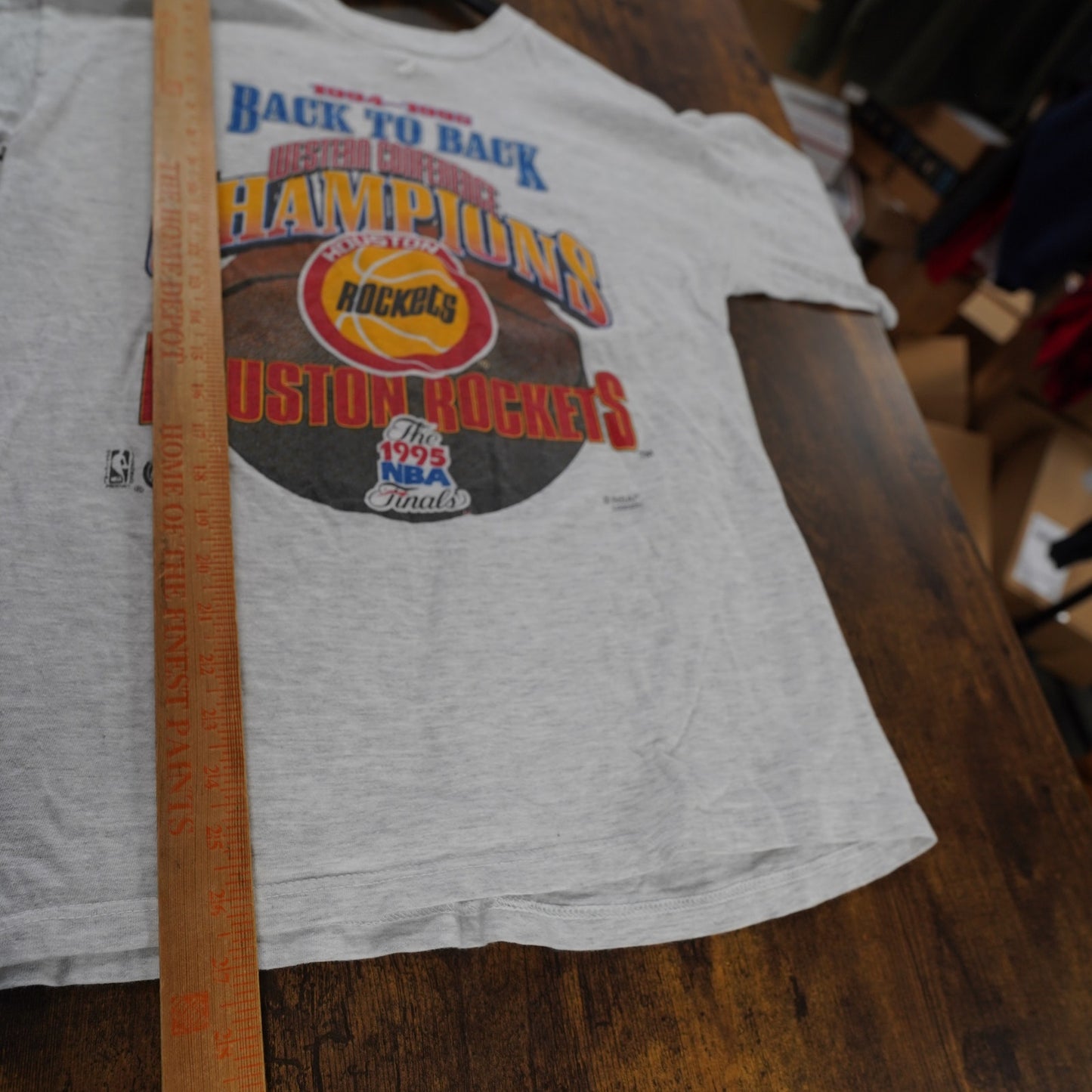 (M) Vintage Houston Rockets 1995 NBA Champions Single Stitch T-Shirt Men's M Gray