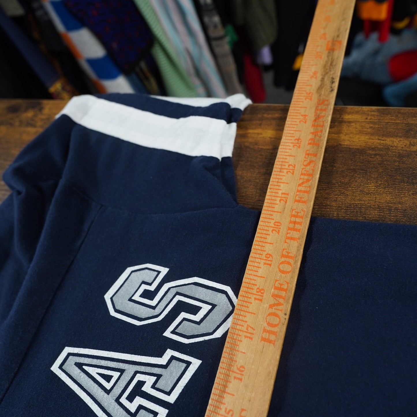 (L) Vintage Dallas Cowboys Logo 7 Jersey T-Shirt Men's L Navy Blue 90s Retro V-Neck