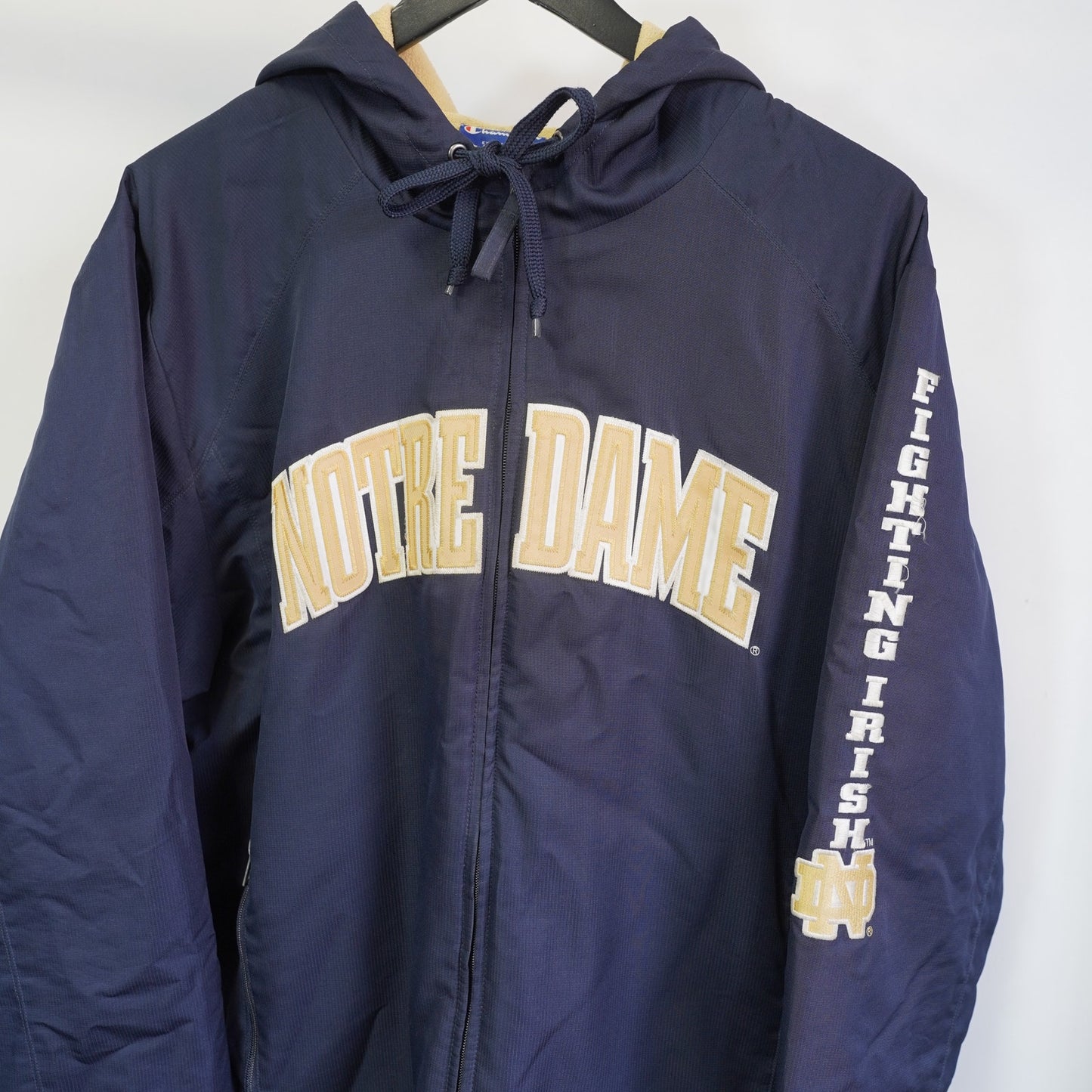 (XL) Notre Dame Fighting Irish Champion Fleece Lined Windbreaker Men's XL Blue Gold