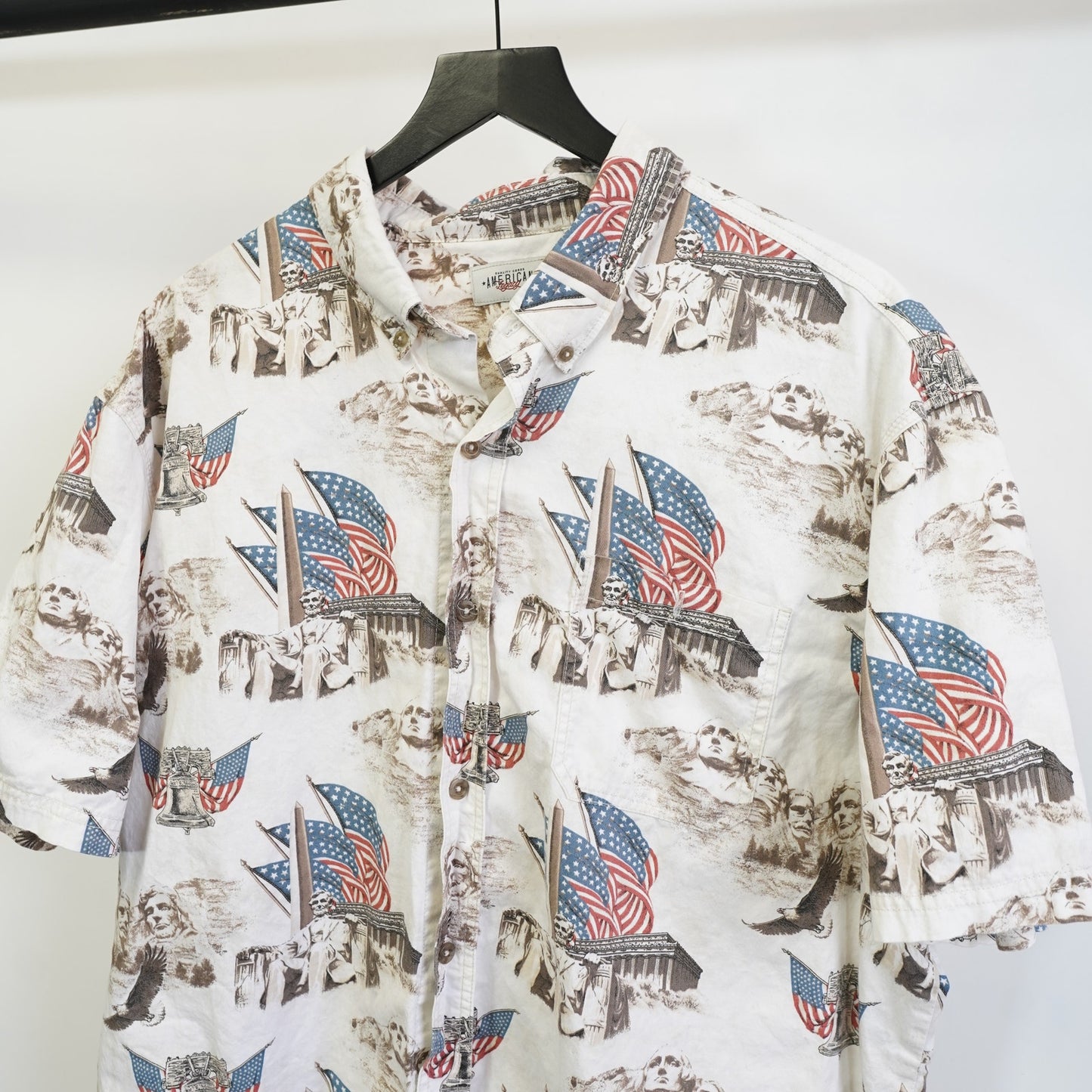 (2XL) Vintage American Legacy Patriotic 4th of July Hawaiian Shirt Mens 2XL Flag Eagle