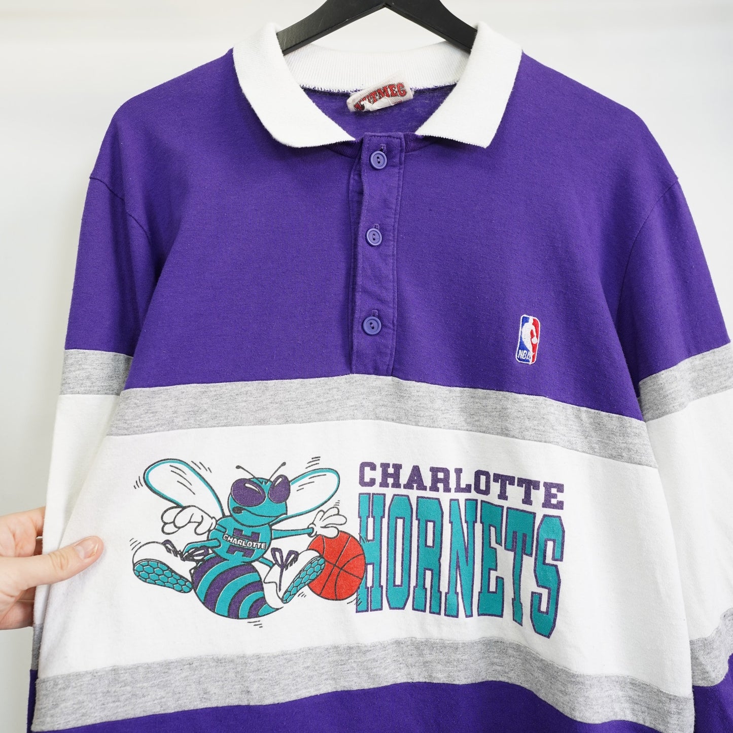 (L) Vintage Nutmeg Mills Charlotte Hornets Rugby Polo Shirt Men's L 90s Sweatshirt