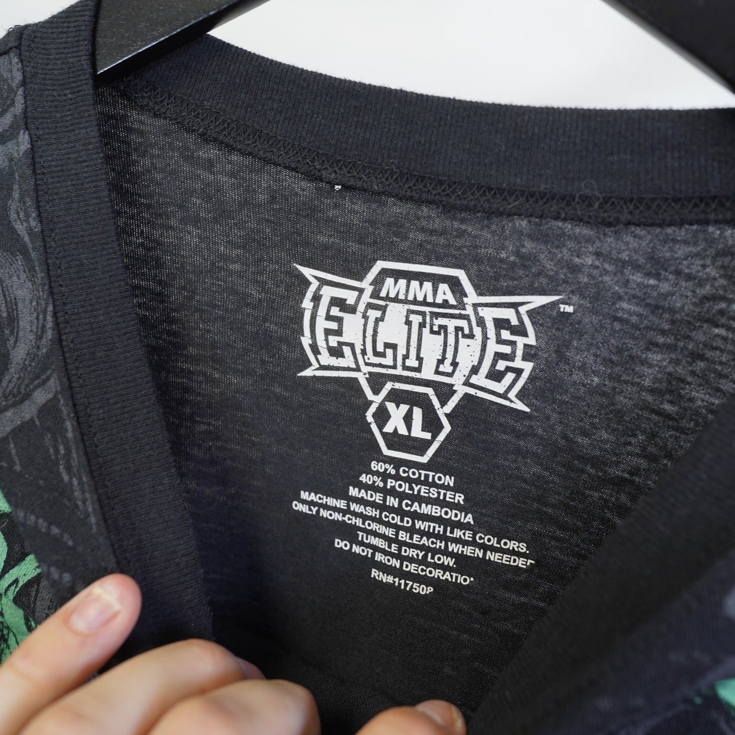(XL) MMA Elite Vintage Y2K Longsleeve Cross 2000s T-Shirt Men's XL Black Green