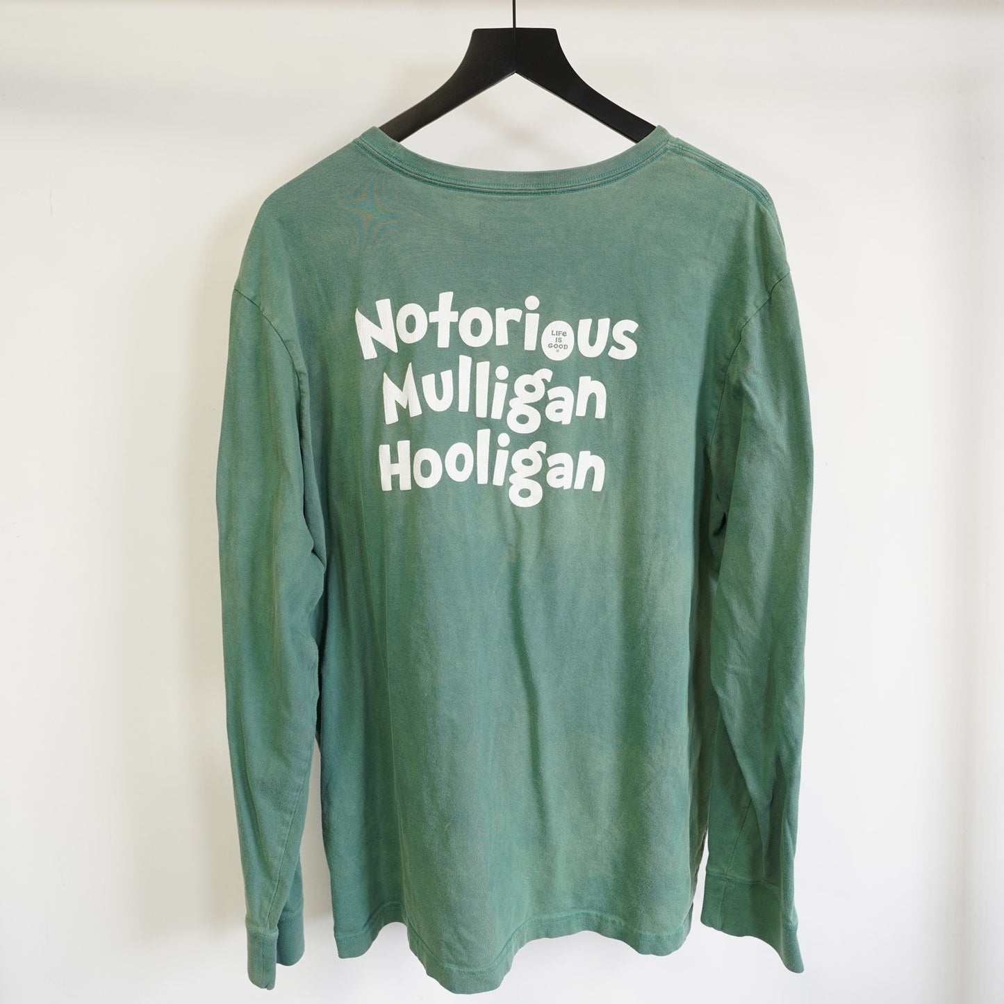 (XL) Life is Good Grinch Mulligan Hooligan Golf Long Sleeve Crusher T-Shirt Men's XL(XL)