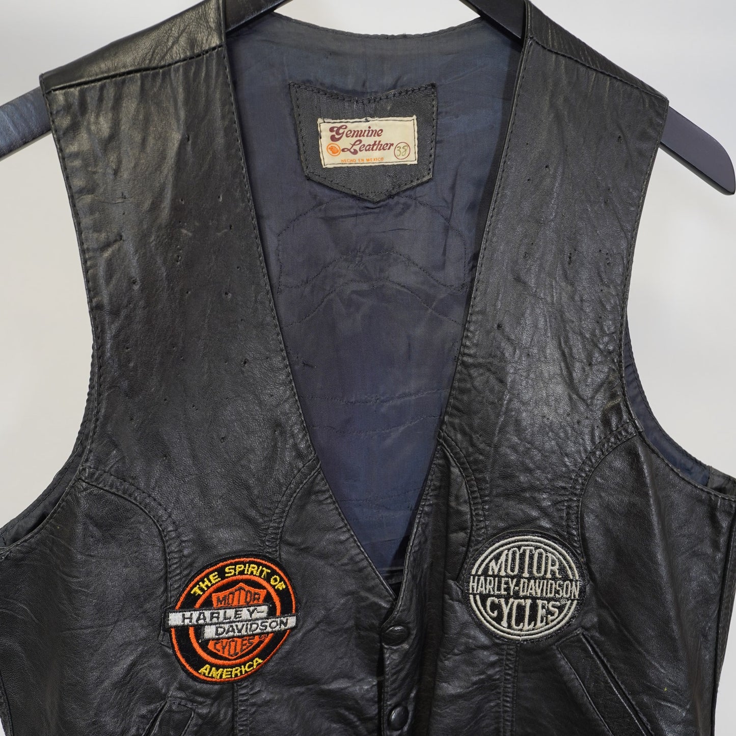 (38 M) Vintage Harley Davidson Genuine Leather Biker Vest Men's Patches Black