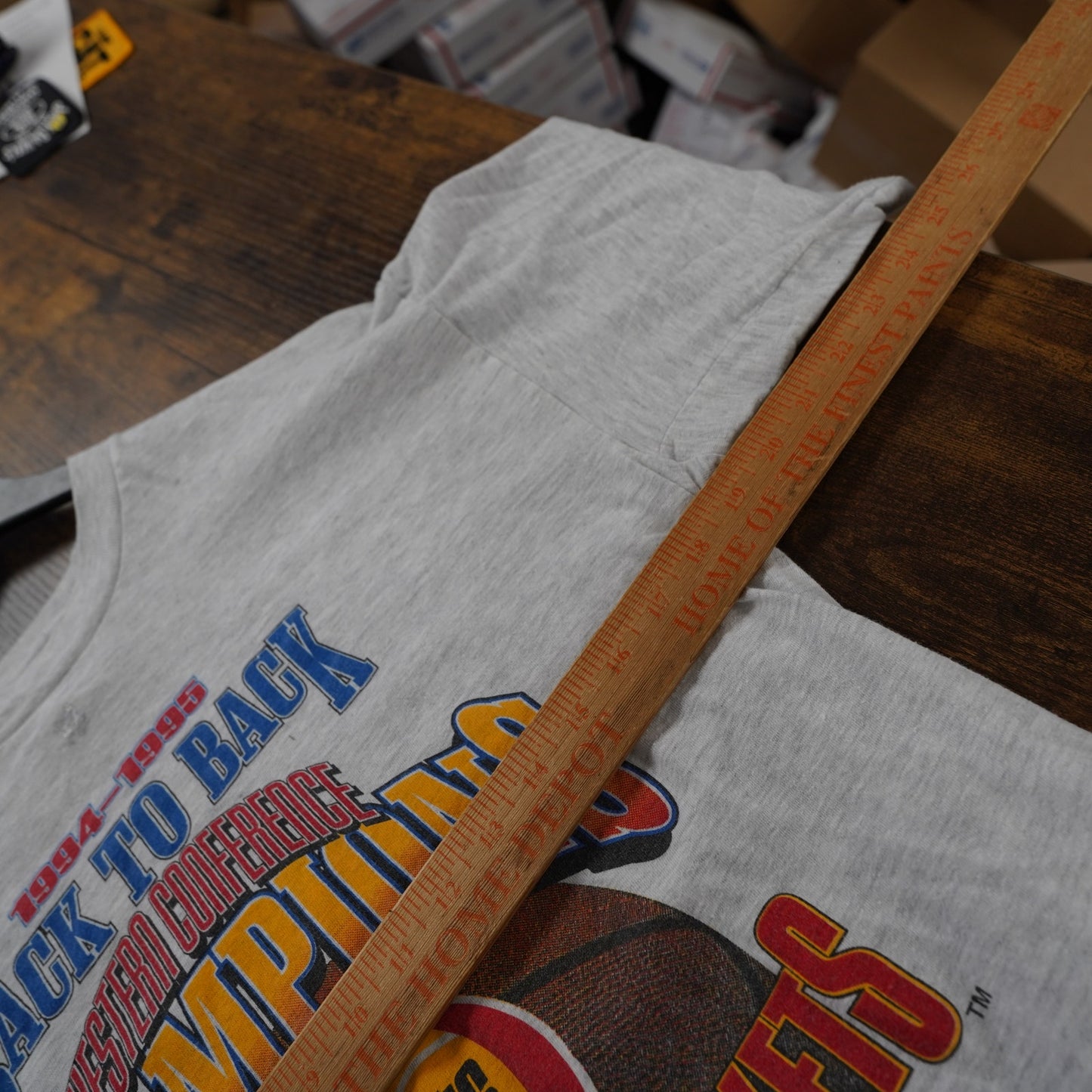 (M) Vintage Houston Rockets 1995 NBA Champions Single Stitch T-Shirt Men's M Gray