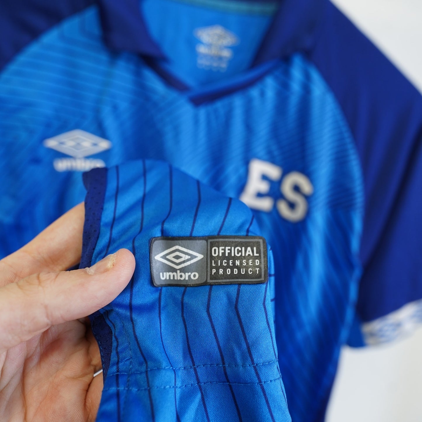(M) Umbro El Salvador 2019 Home Soccer Jersey Men's M Blue Football Kit Futbol