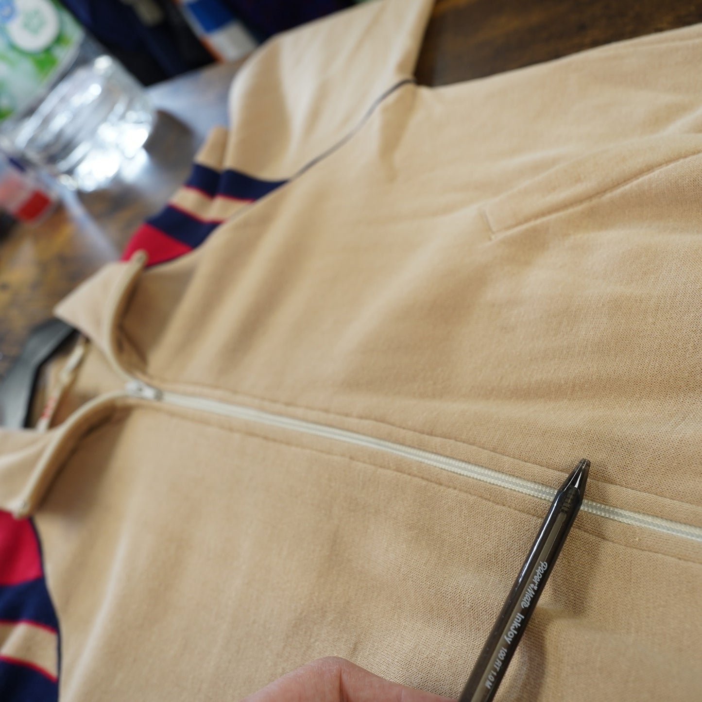 (S) True Vintage 1980s Wilson Track Jacket Full Zip Men's S Tan Red Tennis Striped