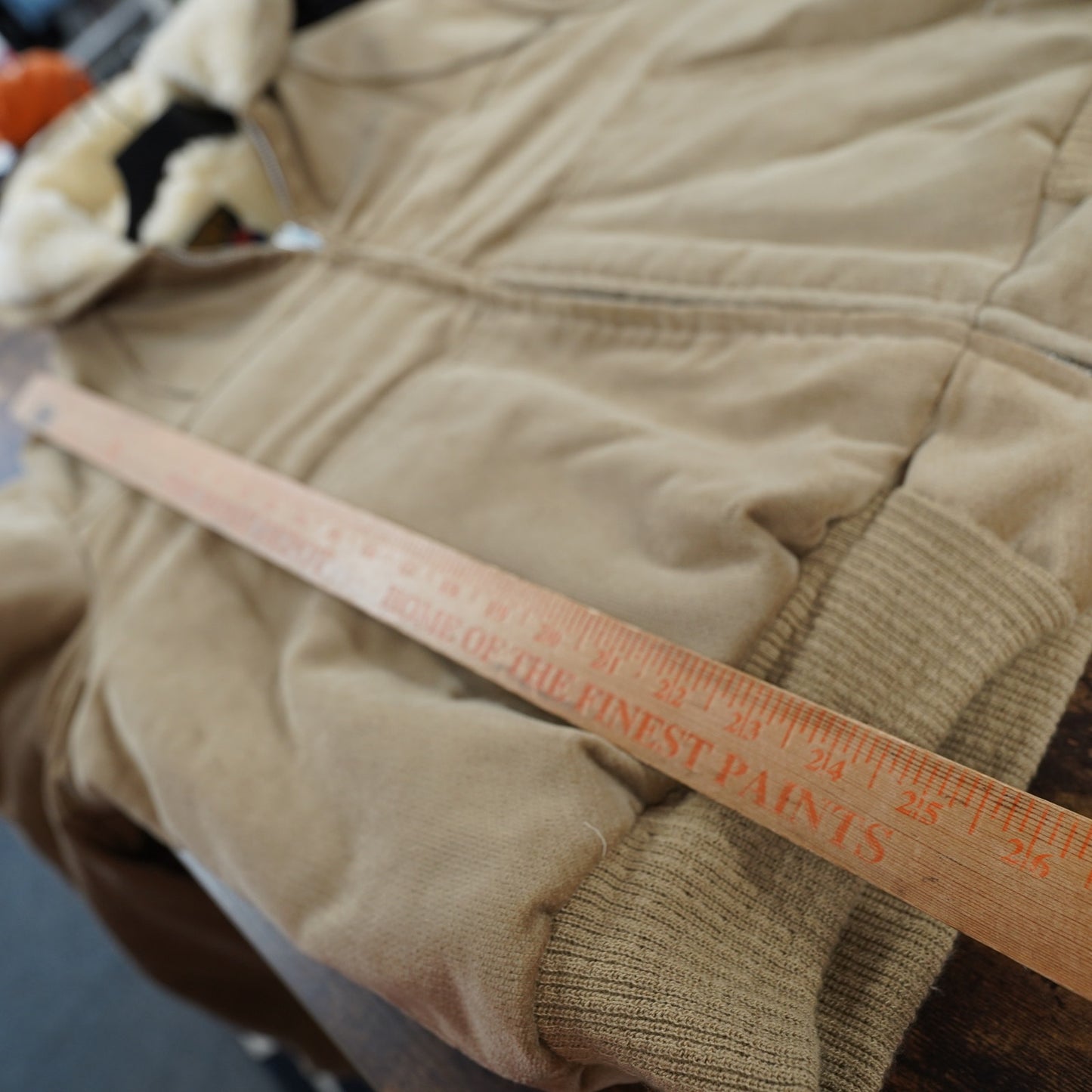 (XL) True Vintage VIP Sherpa Lined Hooded Bomber Jacket Men's XL Tan Cream Casual