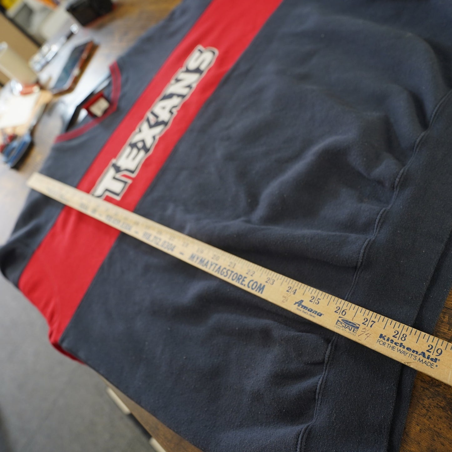 (XL) Vintage Houston Texans Embroidered Crewneck Sweatshirt Men's XL Navy Red NFL