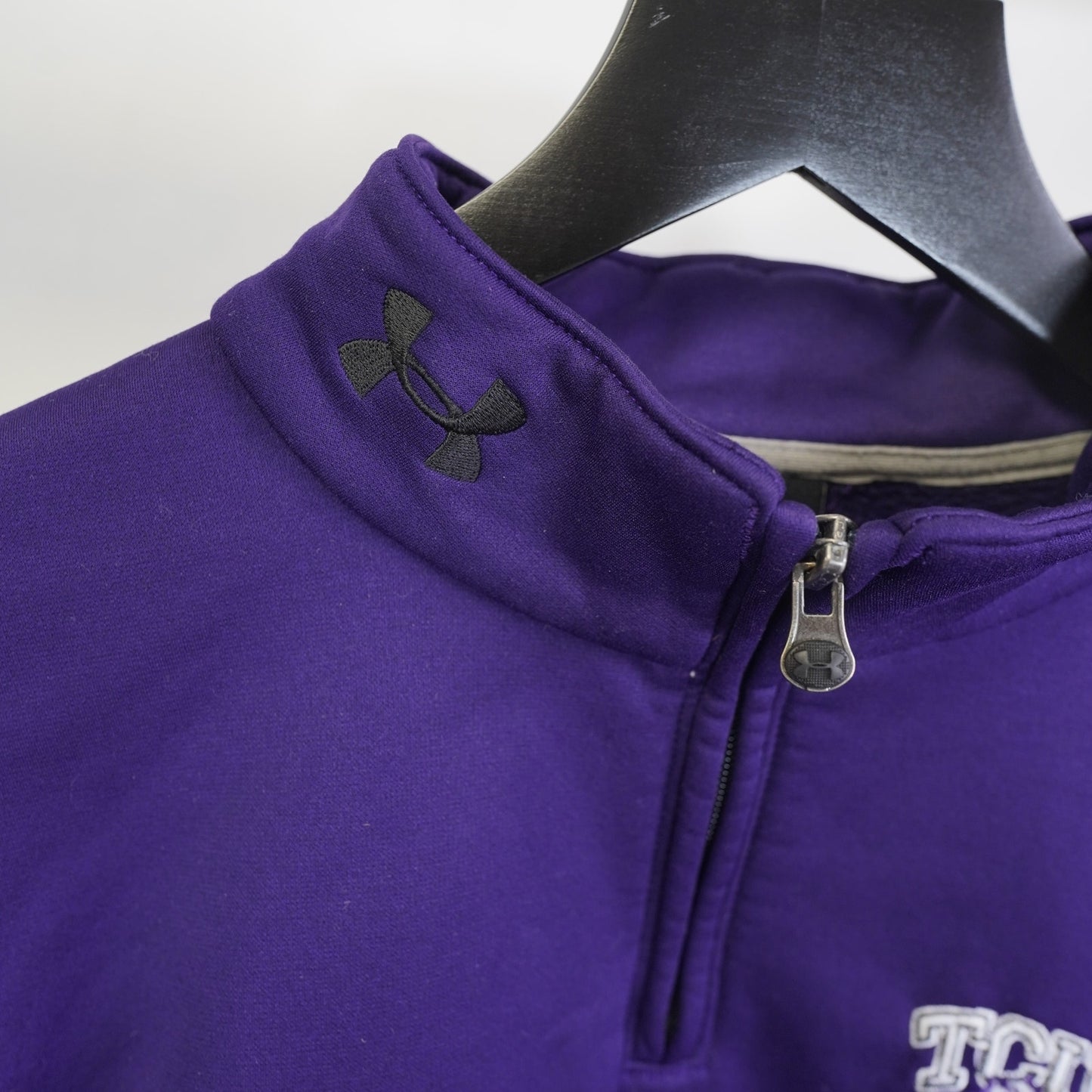 (L) TCU Horned Frogs Under Armour 1/4 Zip Pullover Men's L Purple Stitched Football