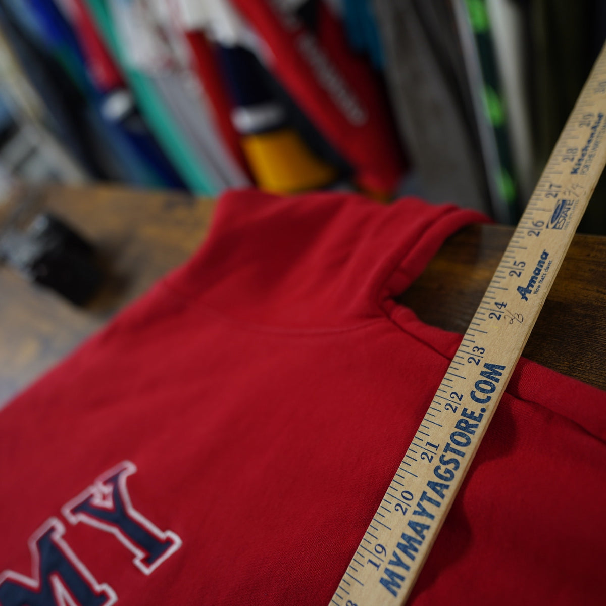 (M) Vintage Tommy Hilfiger Jeans Stitched Spellout Sweatshirt Men's M Red Sewn Retro